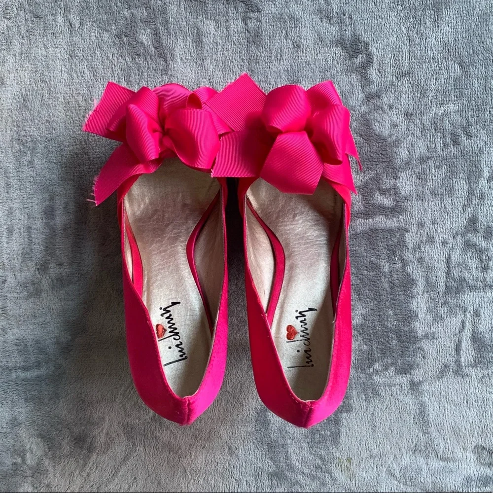 Pink Pumps - Picture 1 of 5